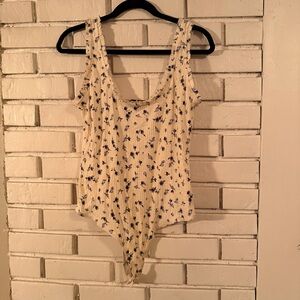 Wild Fable Blue Floral Bodysuit